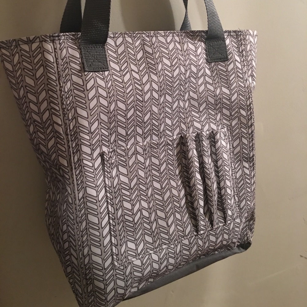 Thirty-one storage tote